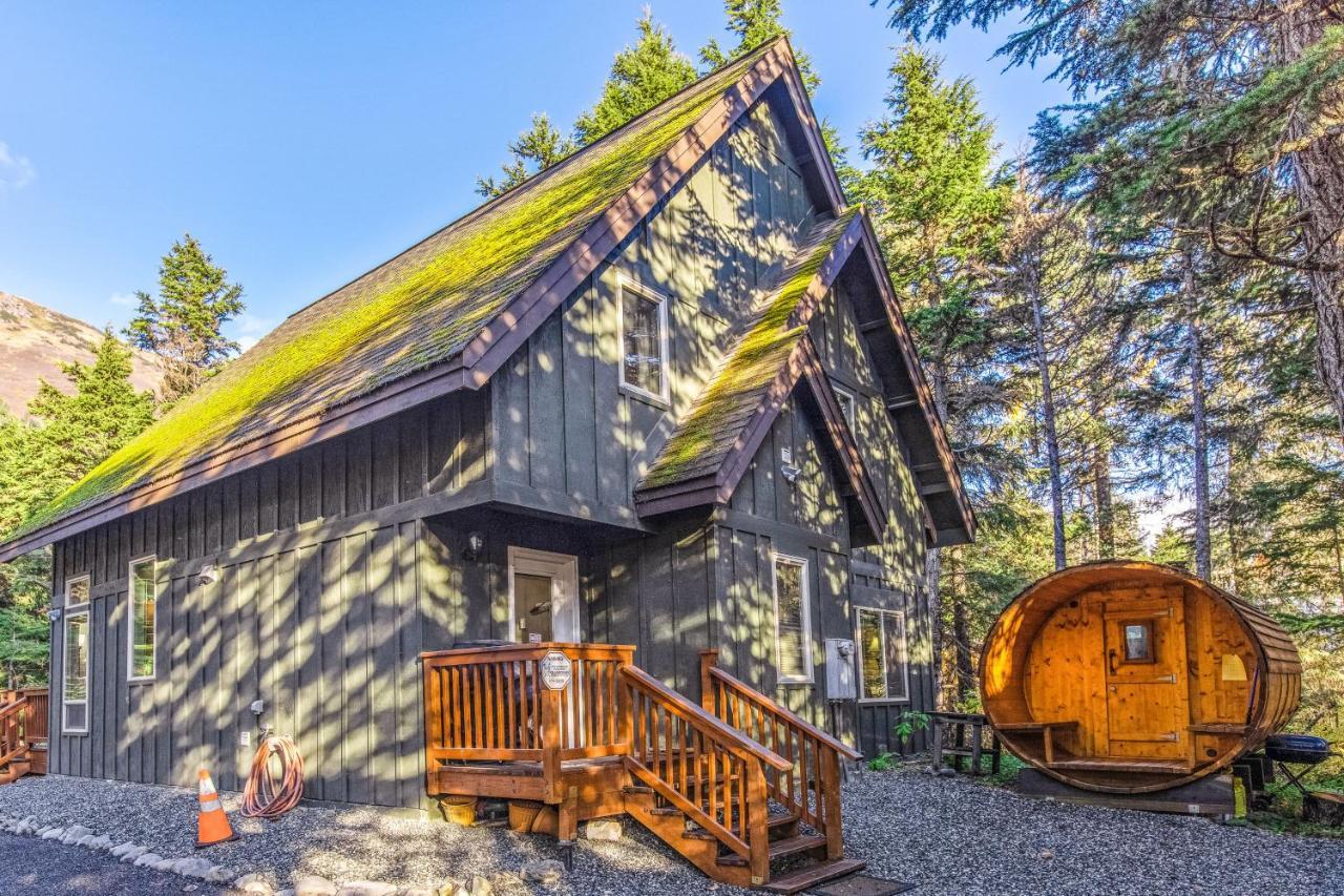 Hanging Glacier Chalet Гирдвуд Экстерьер фото