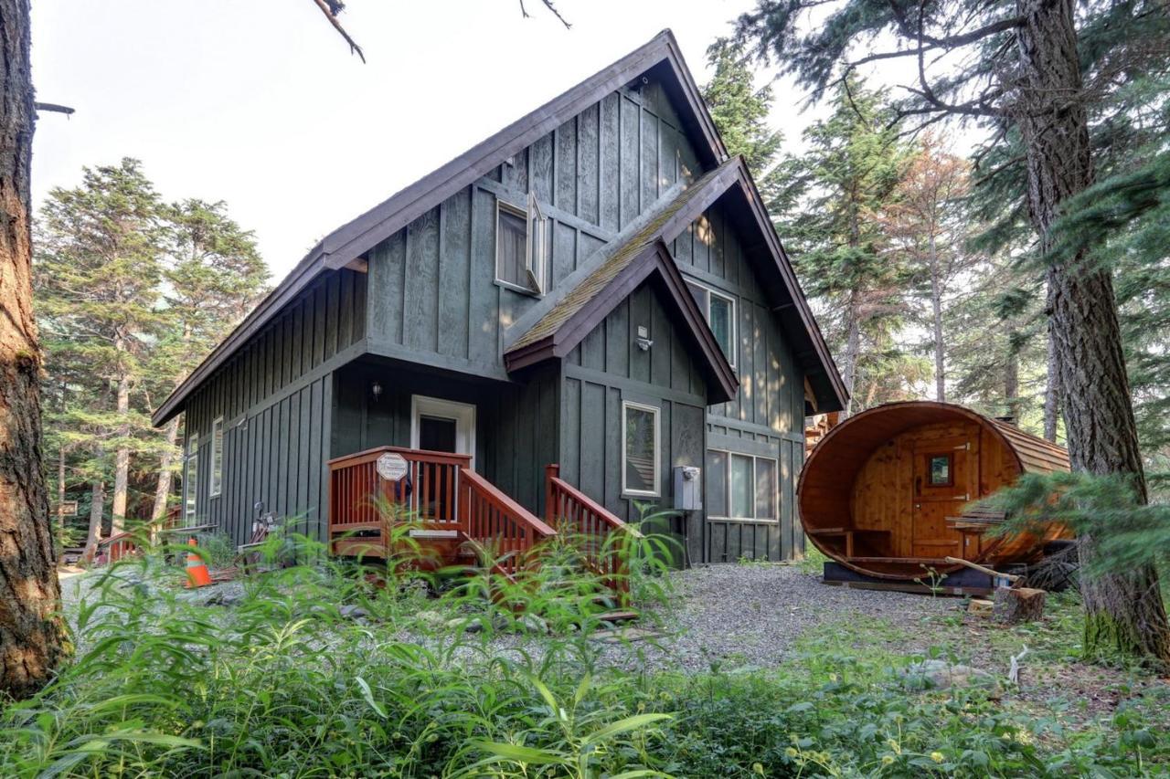 Hanging Glacier Chalet Гирдвуд Экстерьер фото