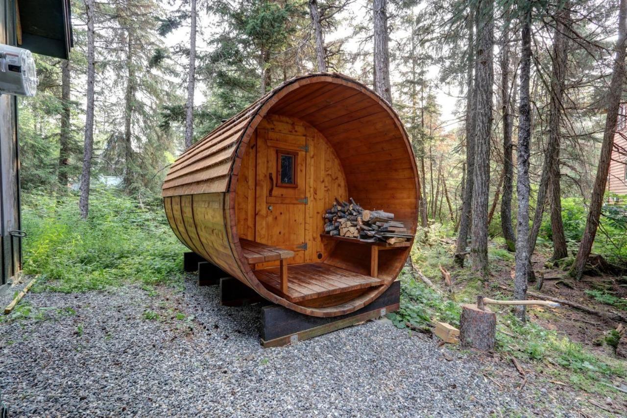 Hanging Glacier Chalet Гирдвуд Экстерьер фото