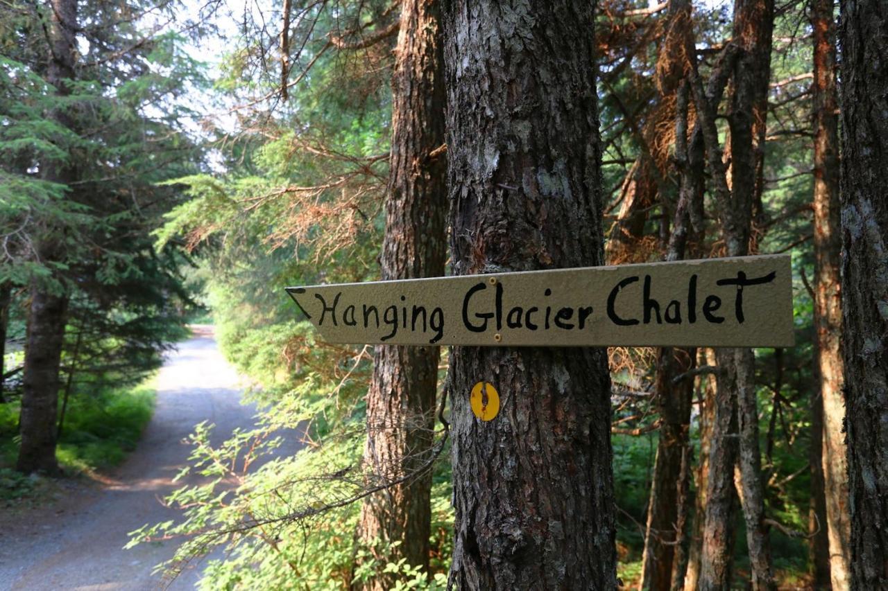 Hanging Glacier Chalet Гирдвуд Экстерьер фото